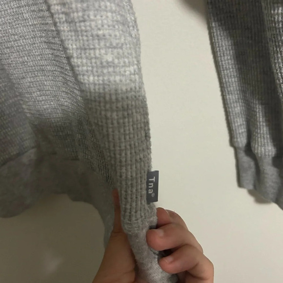 TNA Waffle Raglan  Long Sleeve Top - Picture 2 of 4